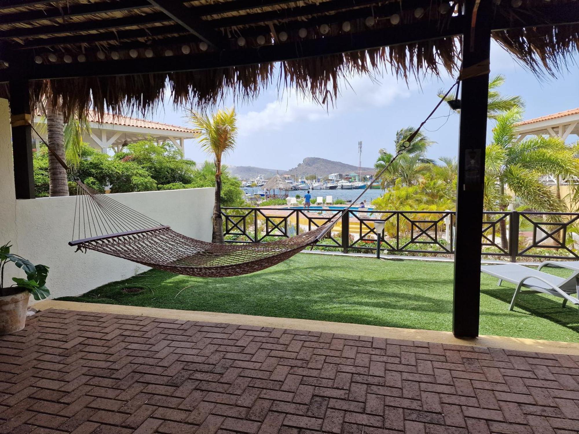 Luxury Appt For 6: Mesmerizing Spanish Water View Ян-Тил Экстерьер фото